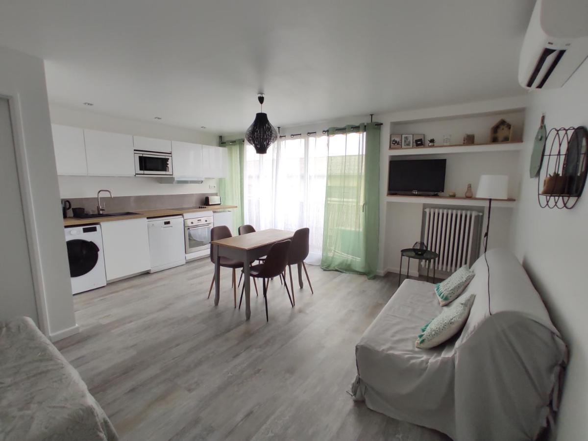 Appartement Climatise Avec Balcon,Wifi, Proche Remparts อาวีญง ภายนอก รูปภาพ