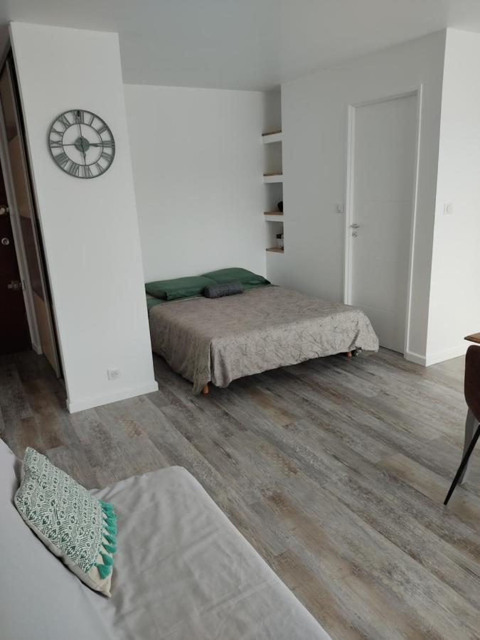 Appartement Climatise Avec Balcon,Wifi, Proche Remparts อาวีญง ภายนอก รูปภาพ